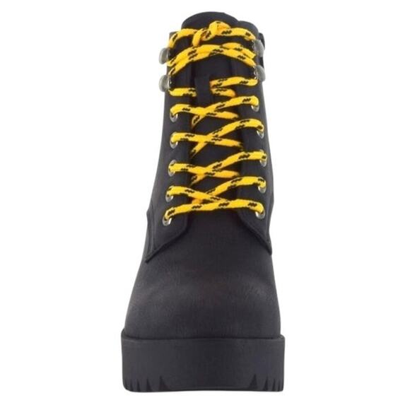 NWB - Seven7 Flatiron Platform Combat Boots Black w/ Yellow Laces, Women's 9 - Picture 5 of 11